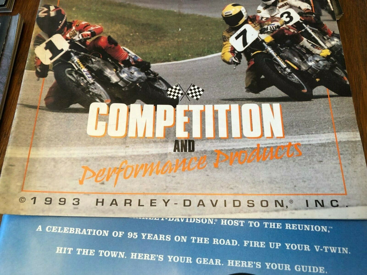 Six 6 HARLEY DAVIDSON Motorcycles Dealer Catalog All Models plus Specifications