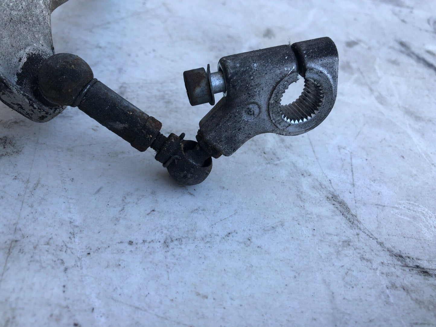 94-01 BMW R1150RT Shifter & Linkage